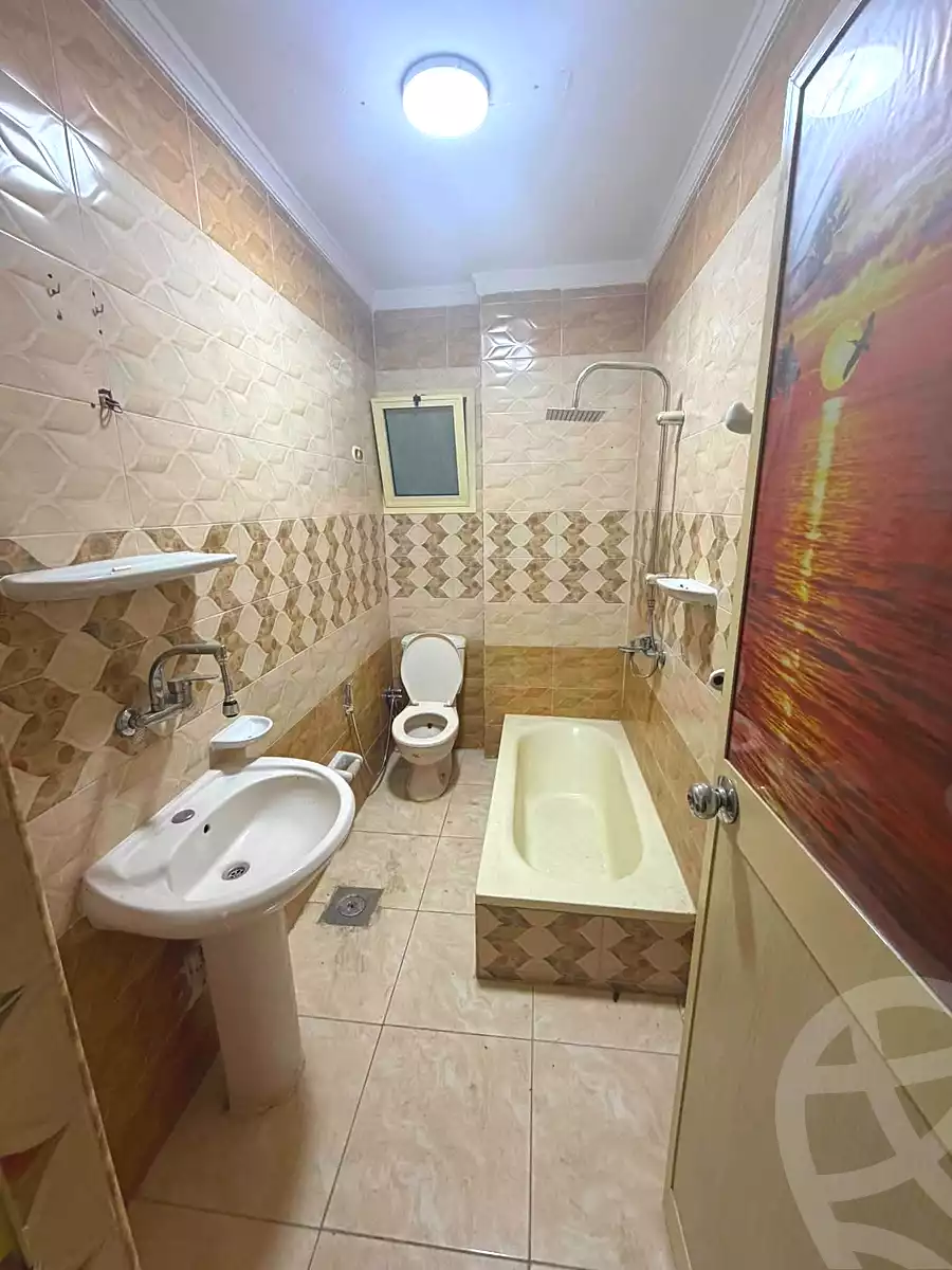 https://aqarmap.com.eg/ar/listing/7125360-for-sale-alexandria-lsywf-el-falki