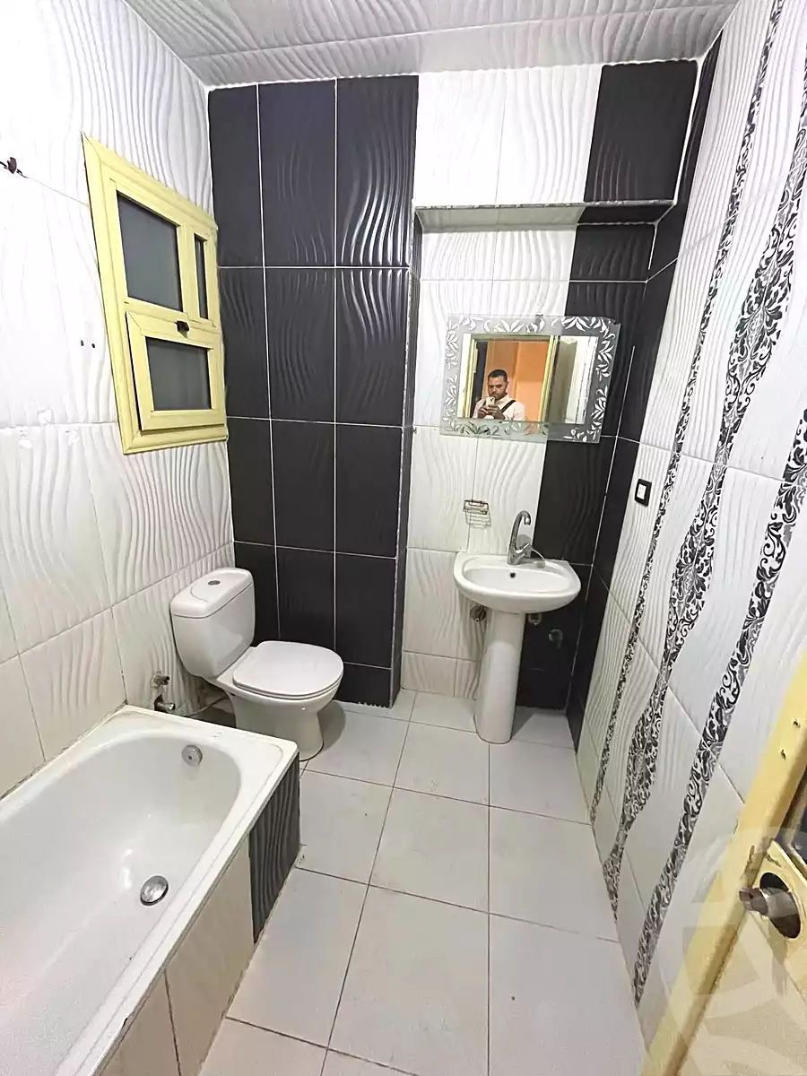 https://aqarmap.com.eg/en/listing/7125405-for-sale-cairo-ain-shams-mnshy-lthryr