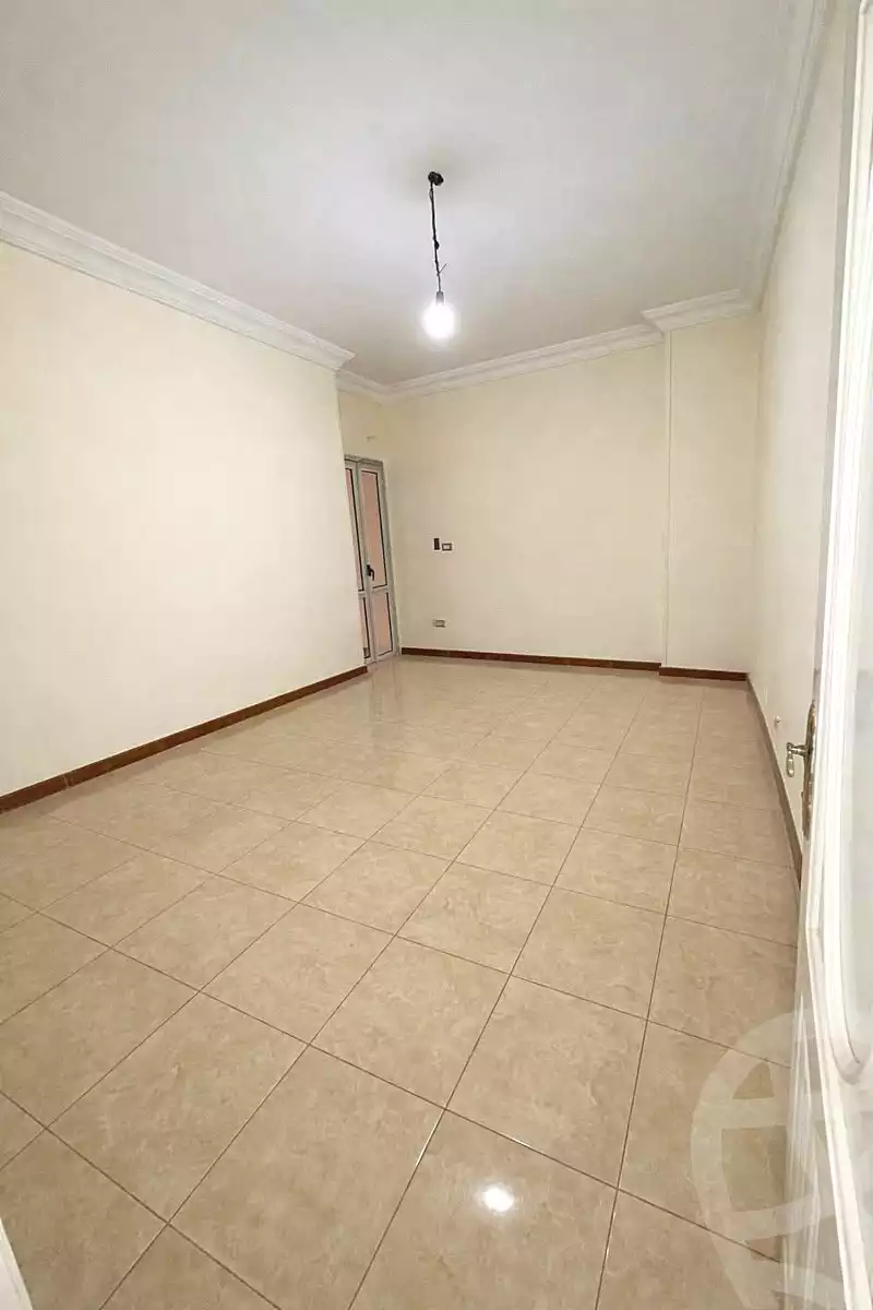 https://aqarmap.com.eg/en/listing/7125485-for-sale-alexandria-el-mandara