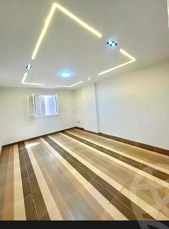https://aqarmap.com.eg/ar/listing/7125524-for-sale-alexandria-al-agamy-lbytsh-el-reyad-st