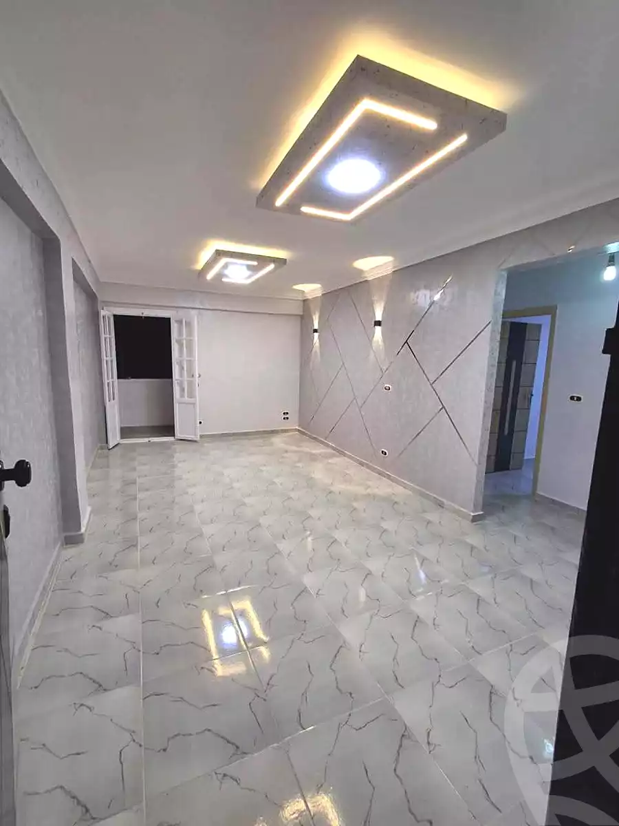 https://aqarmap.com.eg/en/listing/7125660-for-sale-alexandria-lsywf-el-falki