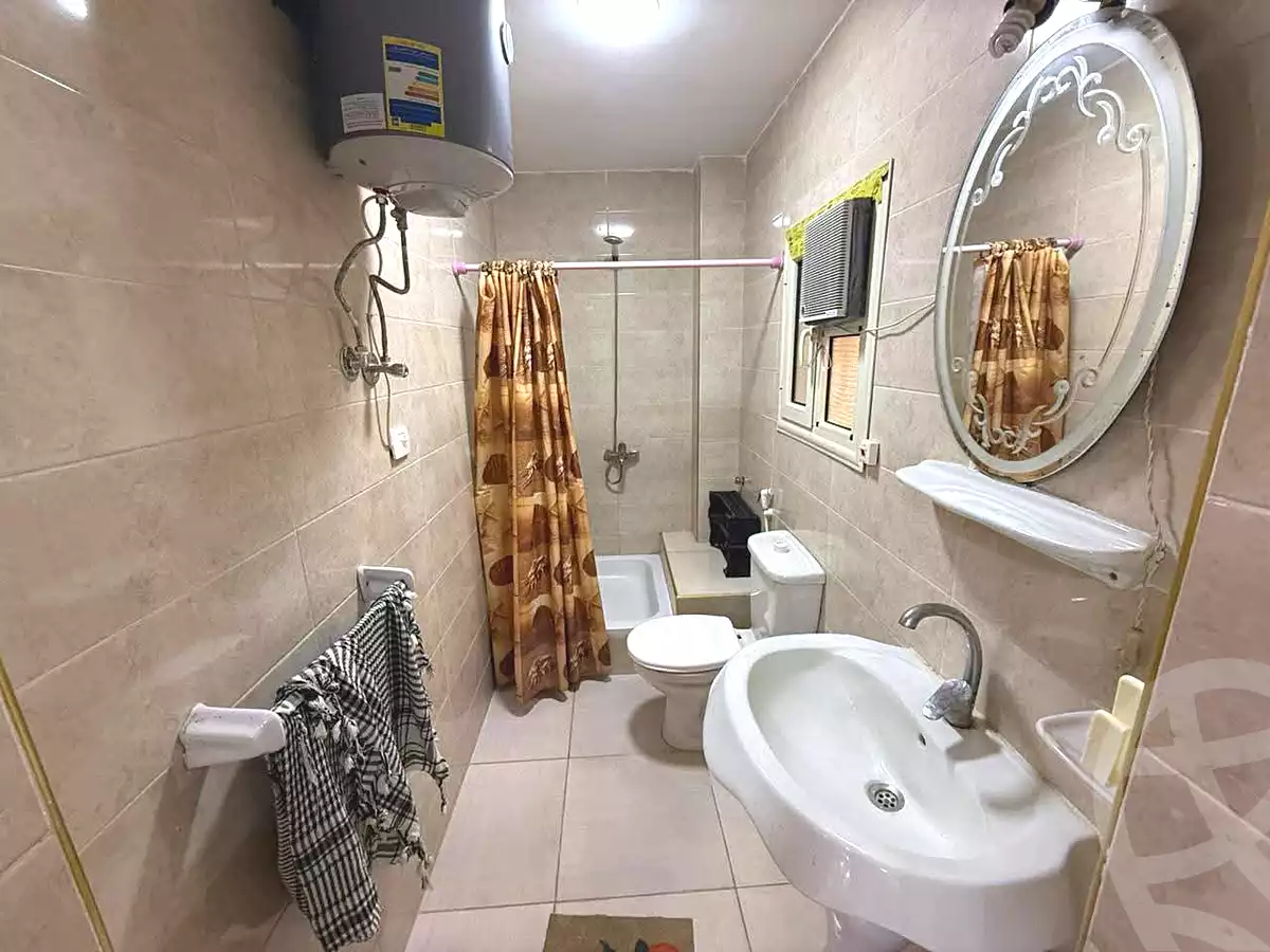 https://aqarmap.com.eg/en/listing/7125685-for-sale-alexandria-camp-cesar-abou-quer-st