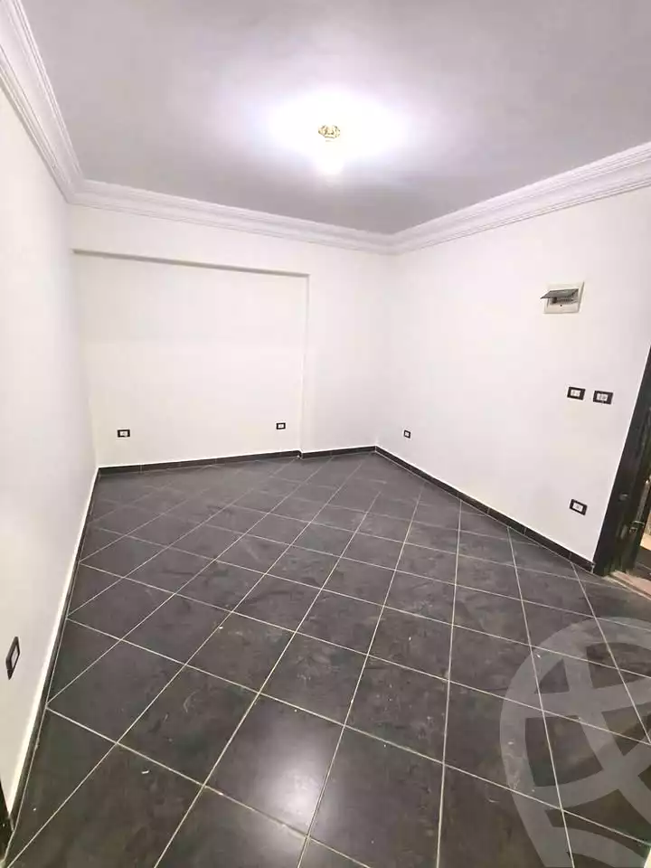 https://aqarmap.com.eg/ar/listing/7125737-for-sale-alexandria-lsywf-el-falki