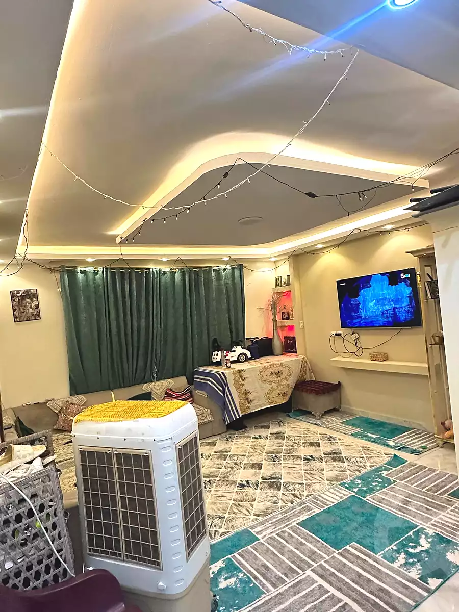https://aqarmap.com.eg/en/listing/7125768-for-sale-cairo-helwan-kwrnysh-hlwn