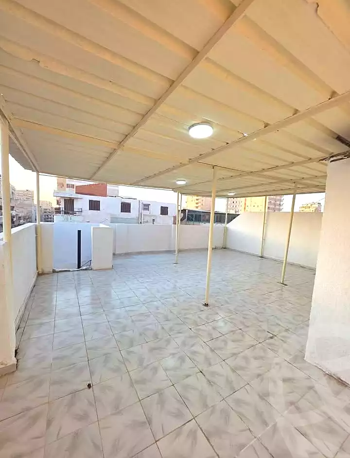 https://aqarmap.com.eg/en/listing/7125789-for-sale-alexandria-al-agamy-shataa-el-nakheel-street-37