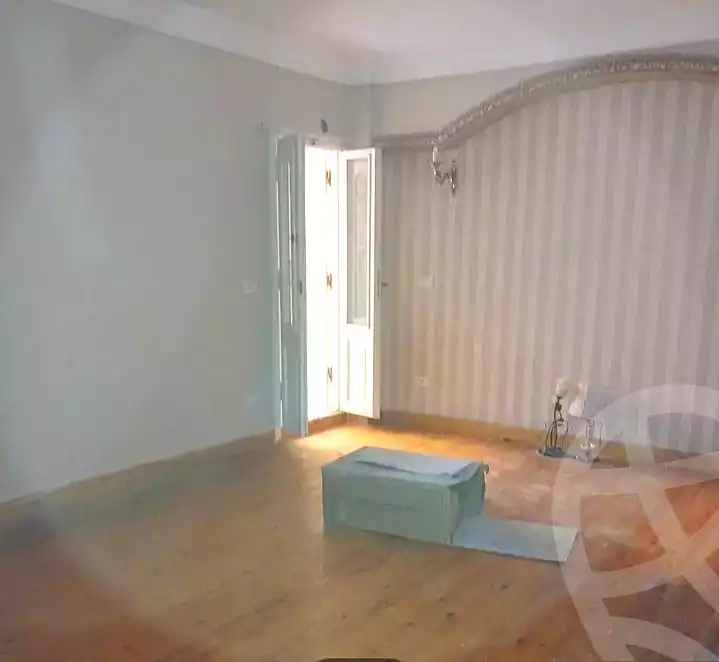 https://aqarmap.com.eg/ar/listing/7125826-for-rent-alexandria-glim