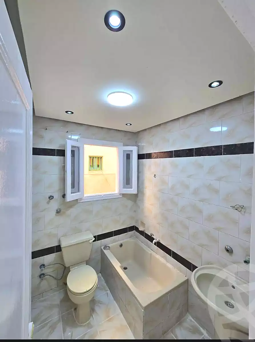 https://aqarmap.com.eg/ar/listing/7125849-for-sale-alexandria-al-agamy-shataa-el-nakheel