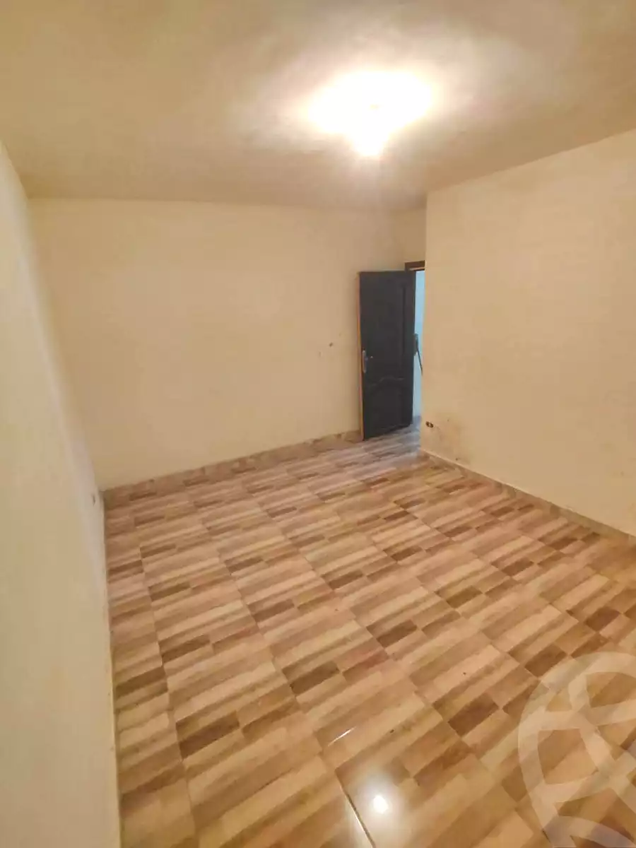 https://aqarmap.com.eg/ar/listing/7126291-for-sale-alexandria-moharram-bey-el-rasafa-st