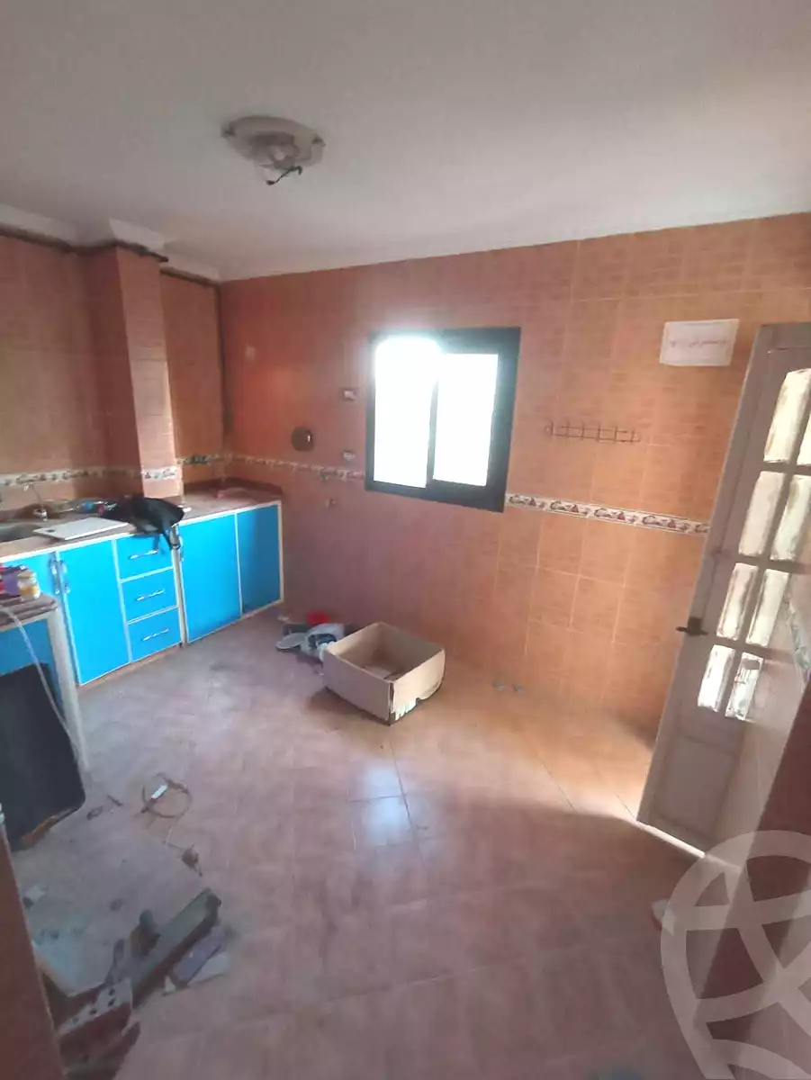 https://aqarmap.com.eg/ar/listing/7126319-for-sale-alexandria-al-agamy-lbytsh-el-hanafeya-st