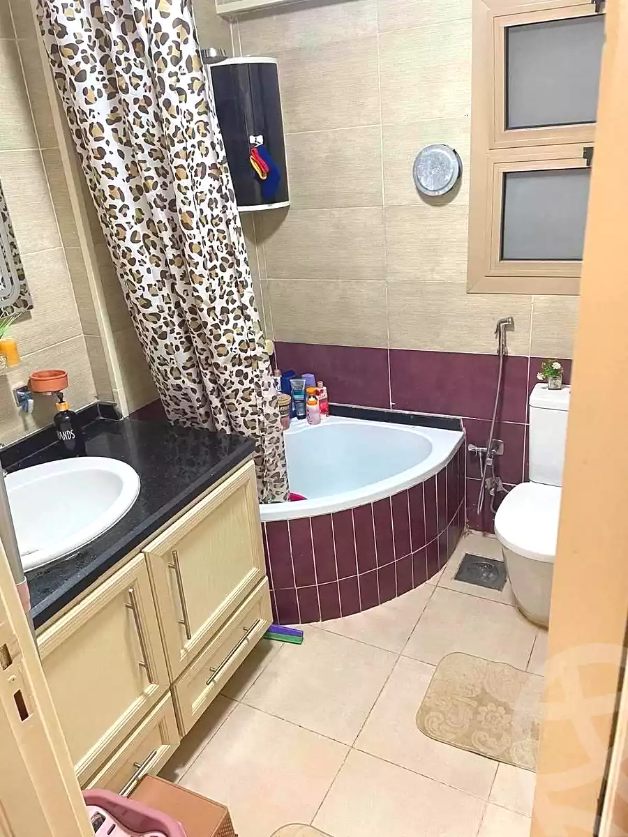 https://aqarmap.com.eg/en/listing/7126327-for-sale-alexandria-al-agamy-lbytsh-el-menshawy-st