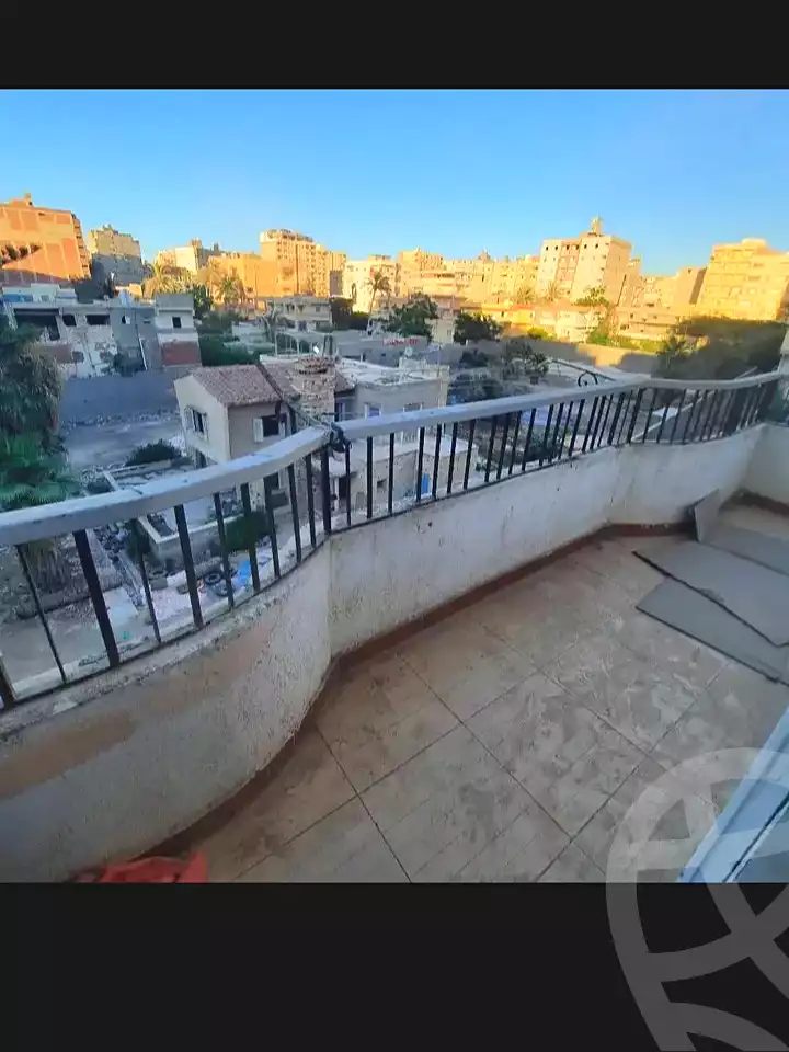 https://aqarmap.com.eg/ar/listing/7126337-for-sale-alexandria-al-agamy-el-hanouvel-kasr-al-quiri-st-1