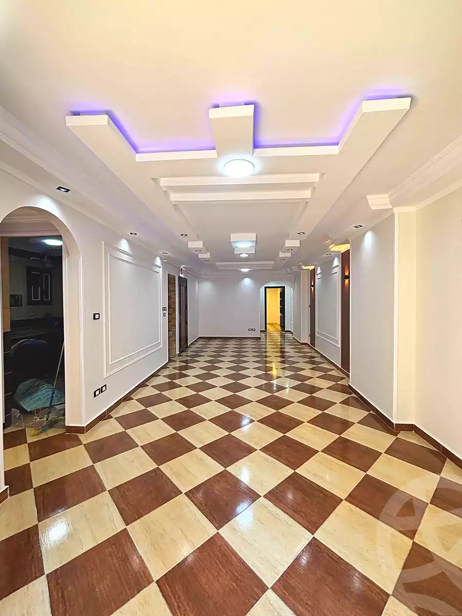 https://aqarmap.com.eg/ar/listing/7126359-for-sale-alexandria-el-asafra-shr-45