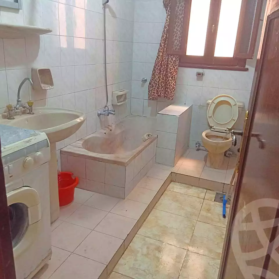 https://aqarmap.com.eg/en/listing/7126450-for-sale-alexandria-al-agamy-lbytsh-shahr-al-assal-st