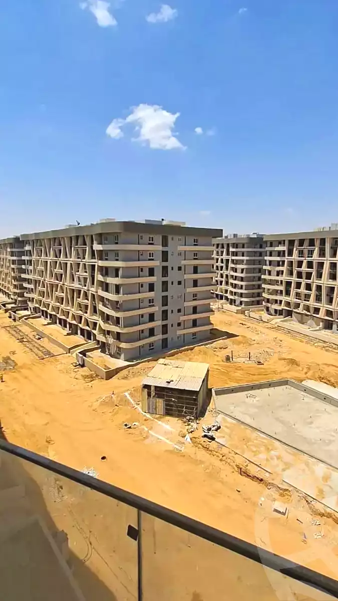 https://aqarmap.com.eg/ar/listing/7127021-for-sale-cairo-new-administrative-capital-r7-midtown-condo