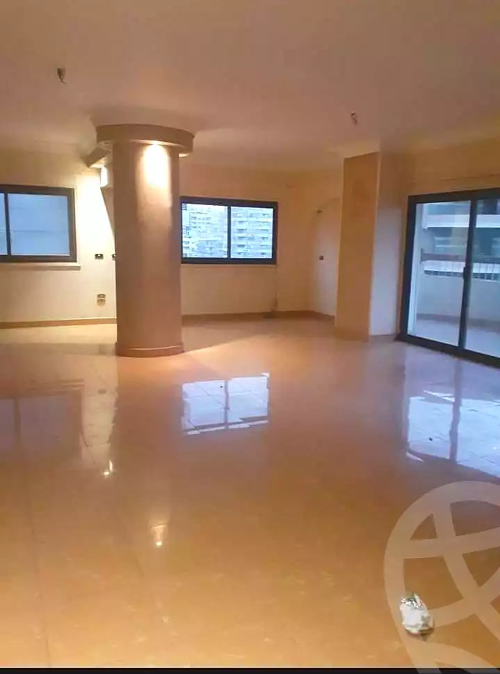 https://aqarmap.com.eg/en/listing/7127109-for-sale-cairo-nasr-city-8th-zone-nagati-serag-st