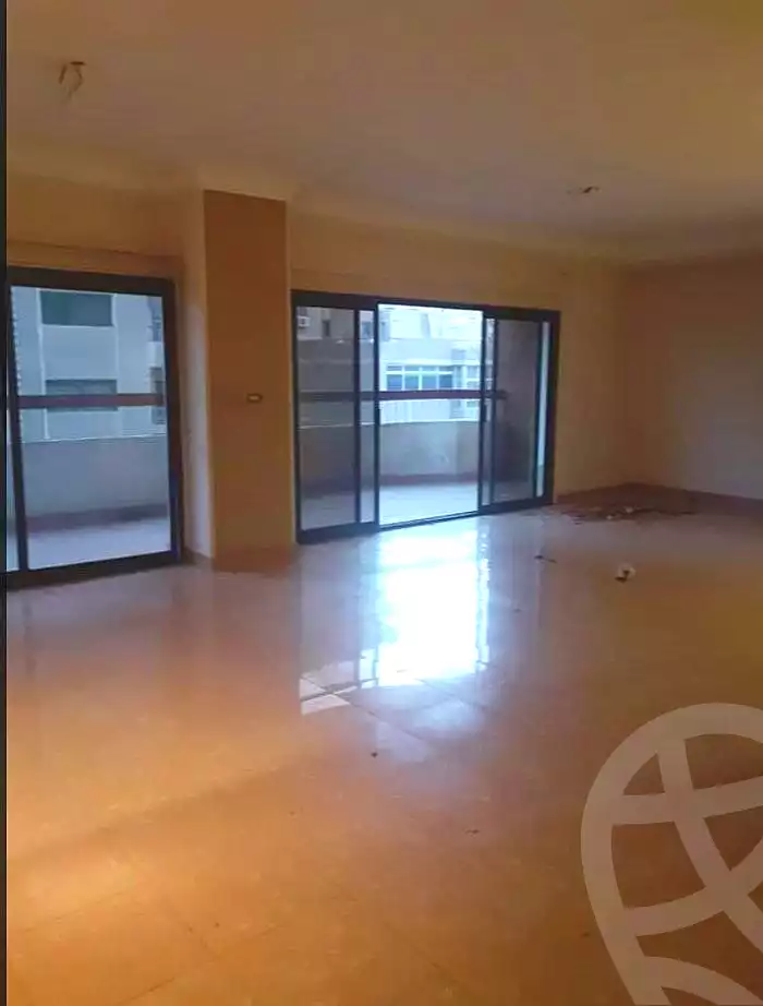 https://aqarmap.com.eg/en/listing/7127109-for-sale-cairo-nasr-city-8th-zone-nagati-serag-st