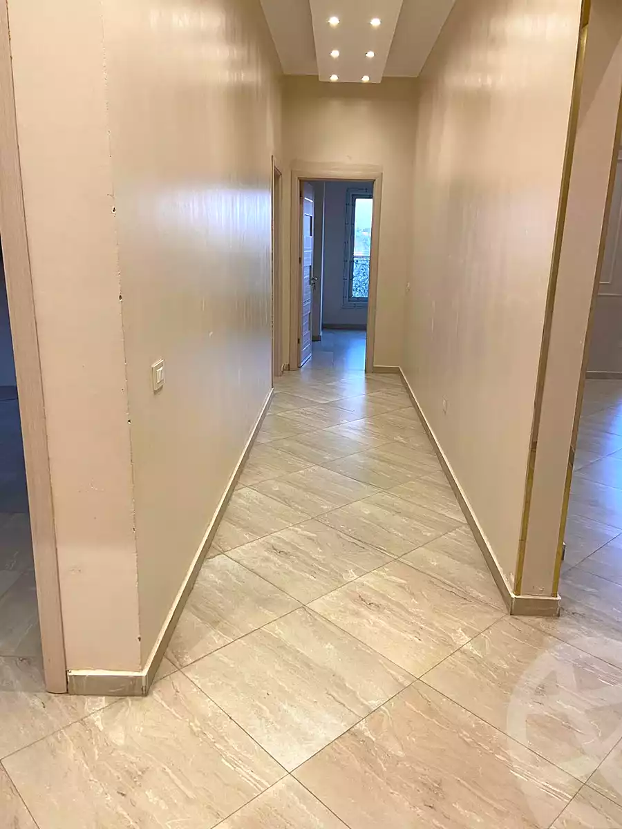 https://aqarmap.com.eg/en/listing/7127326-for-sale-cairo-new-cairo-compounds-kmbwnd-lnkhyl
