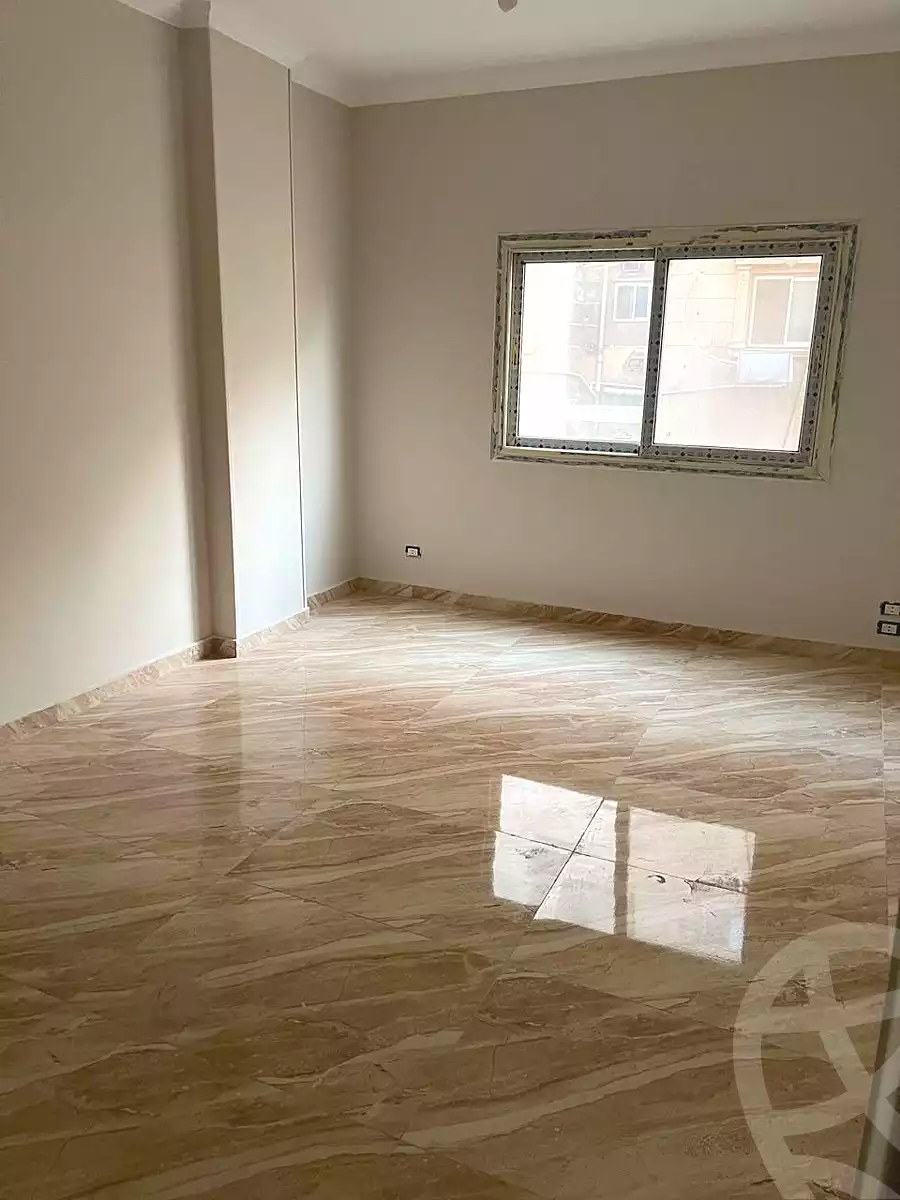 https://aqarmap.com.eg/en/listing/7127525-for-sale-cairo-new-cairo-compounds-el-mostashareen-compound