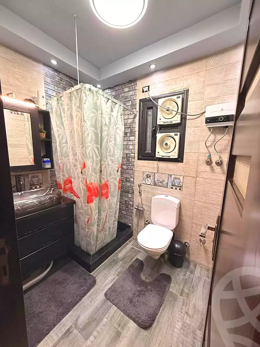 https://aqarmap.com.eg/en/listing/7128310-for-sale-cairo-ain-shams-jsr-lswys