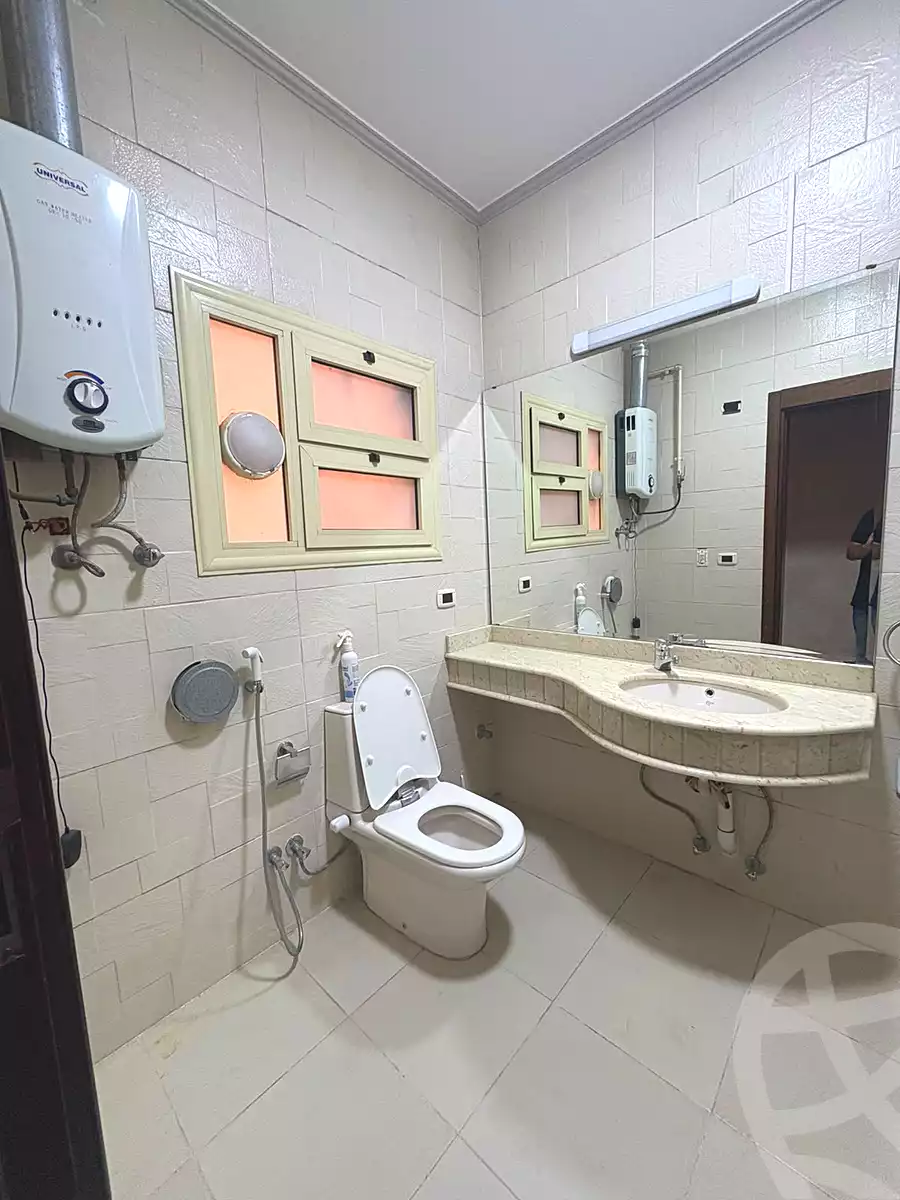 https://aqarmap.com.eg/ar/listing/7128437-for-sale-cairo-new-cairo-ganob-el-akadamiya-south-academy-a-zaid-ebn-haretha-st