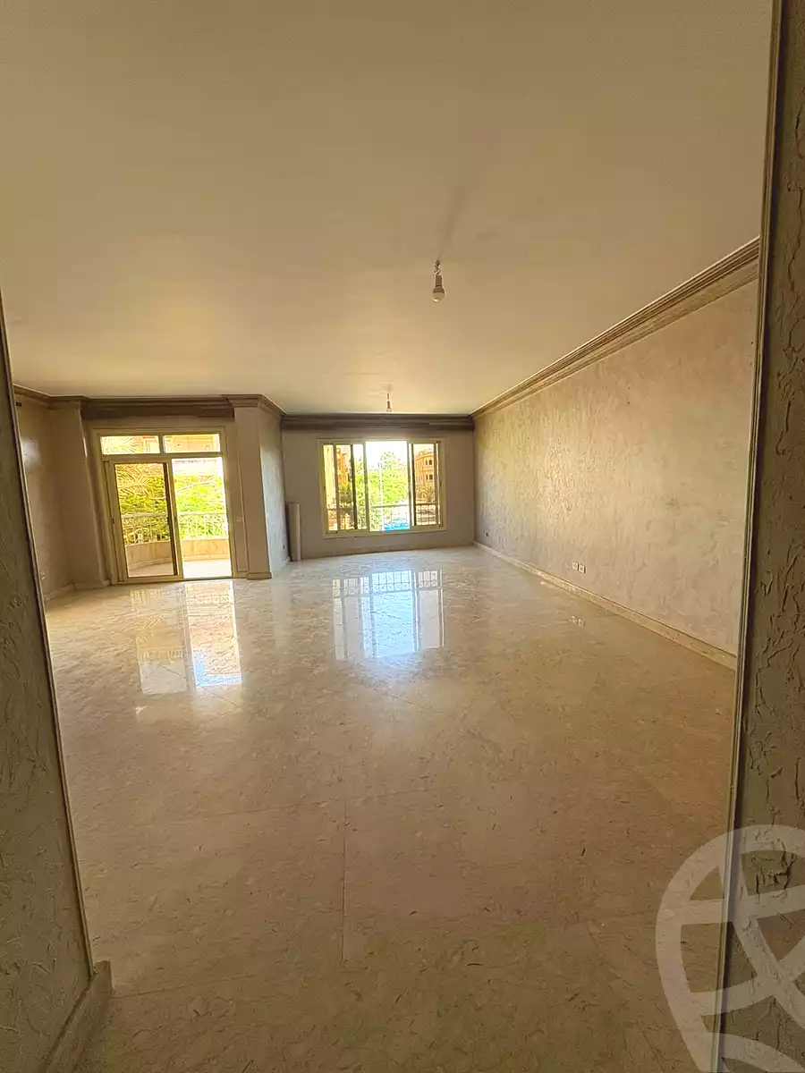 https://aqarmap.com.eg/ar/listing/7128437-for-sale-cairo-new-cairo-ganob-el-akadamiya-south-academy-a-zaid-ebn-haretha-st