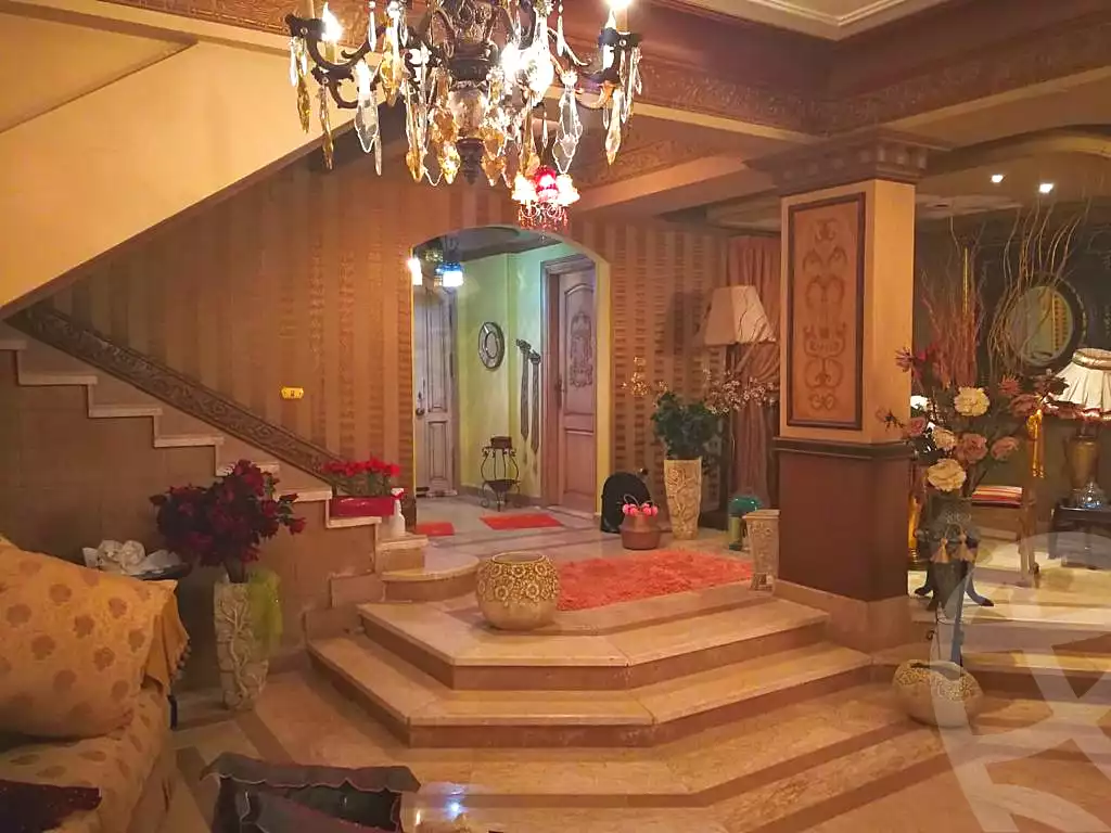 فيلا بـ٤ غرف نوم في حدائق المهندسين، صورة ٥ من ٦