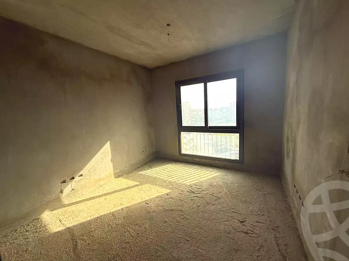 شقة بغرفتي نوم في بلاتو ديستريكت ٥، صورة ٢ من ٥