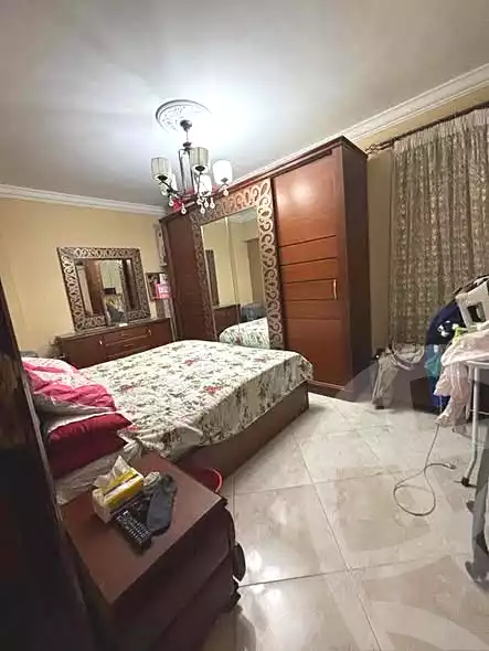 https://aqarmap.com.eg/en/listing/7128949-for-sale-cairo-helwan-mahmoud-zaki-st