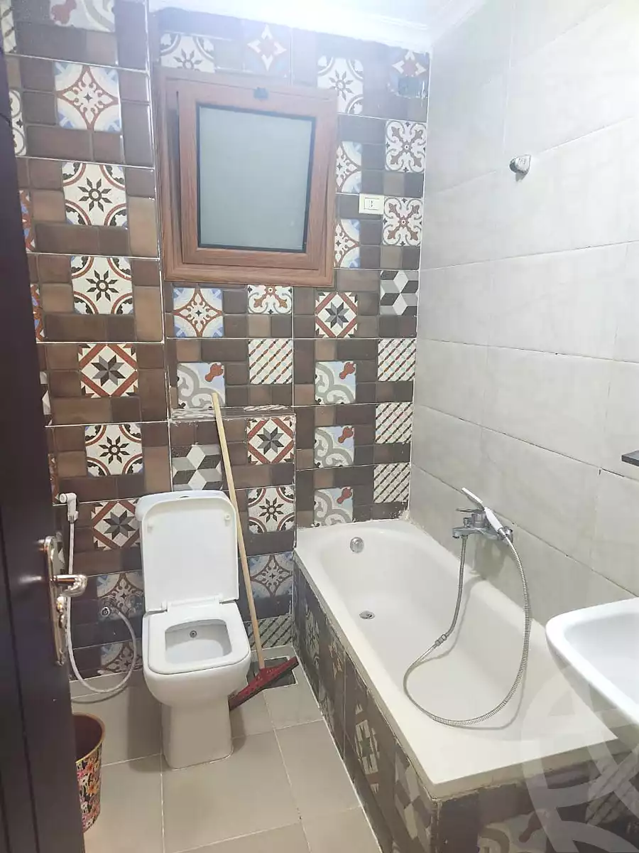 https://aqarmap.com.eg/ar/listing/7129010-for-rent-cairo-6th-of-october-mntq-fr-y-b-6-ktwbr