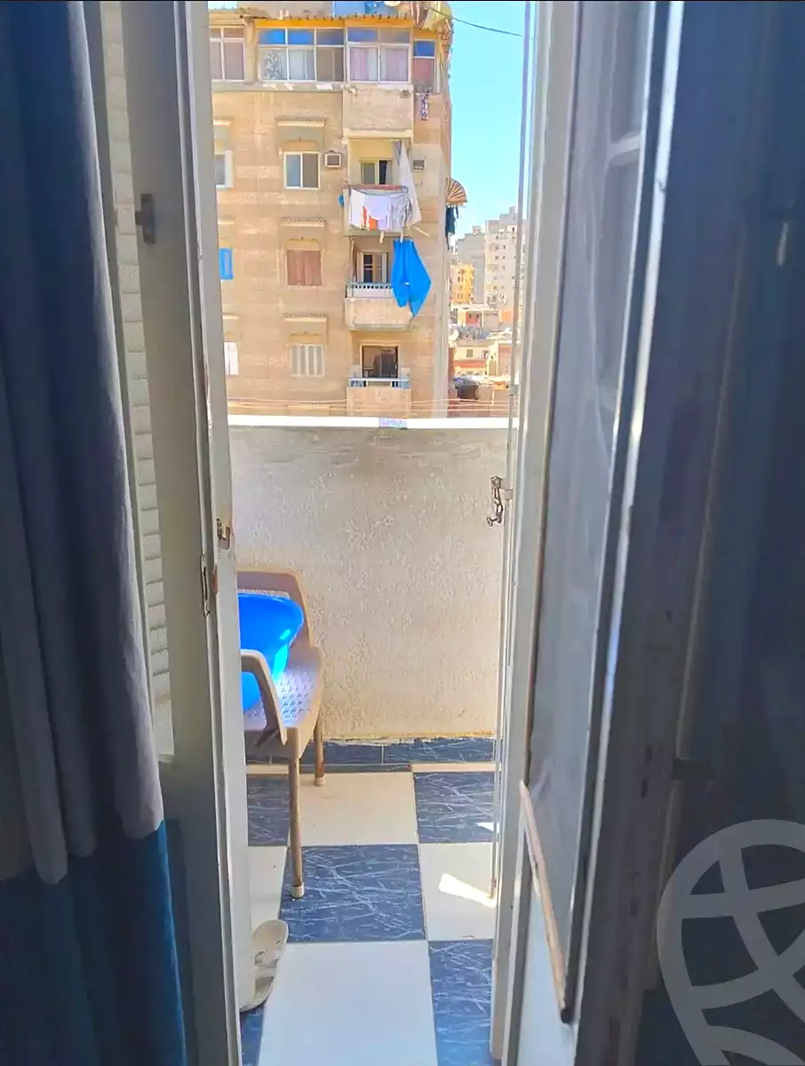 https://aqarmap.com.eg/ar/listing/7129690-for-sale-alexandria-el-asafra-l-sfr-qbly-street-30
