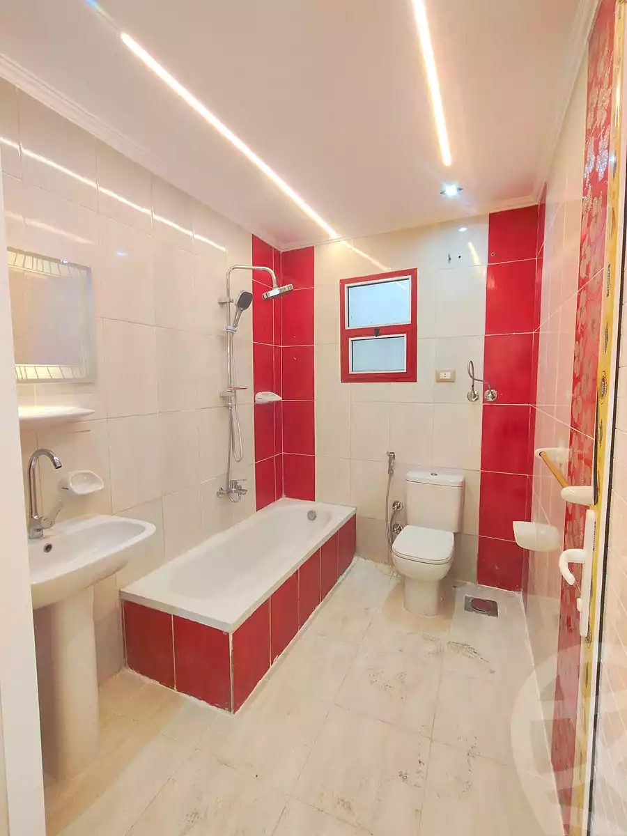 https://aqarmap.com.eg/en/listing/7129774-for-sale-alexandria-el-mandara-shr-jml-bd-lnsr