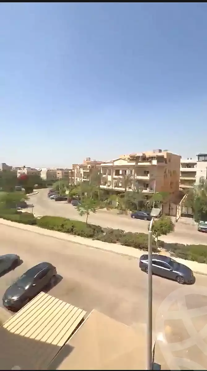 https://aqarmap.com.eg/ar/listing/7129863-for-sale-cairo-new-cairo-ganob-el-akadamiya-south-academy-a-saeed-ibn-zaid-st