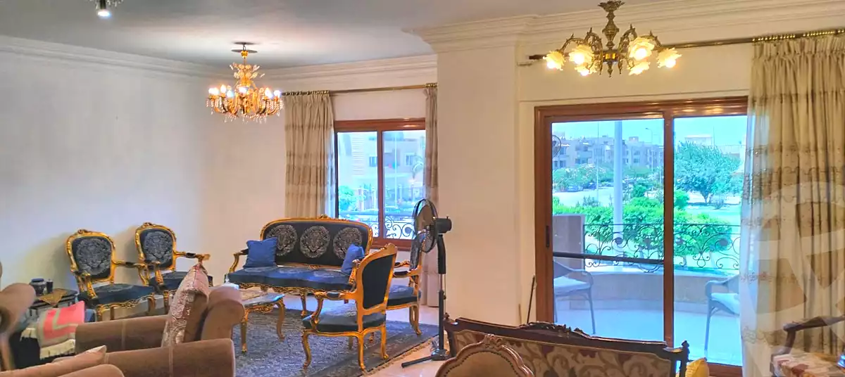https://aqarmap.com.eg/en/listing/7129947-for-sale-cairo-new-cairo-first-settlement-mhwr-mstfy-kml