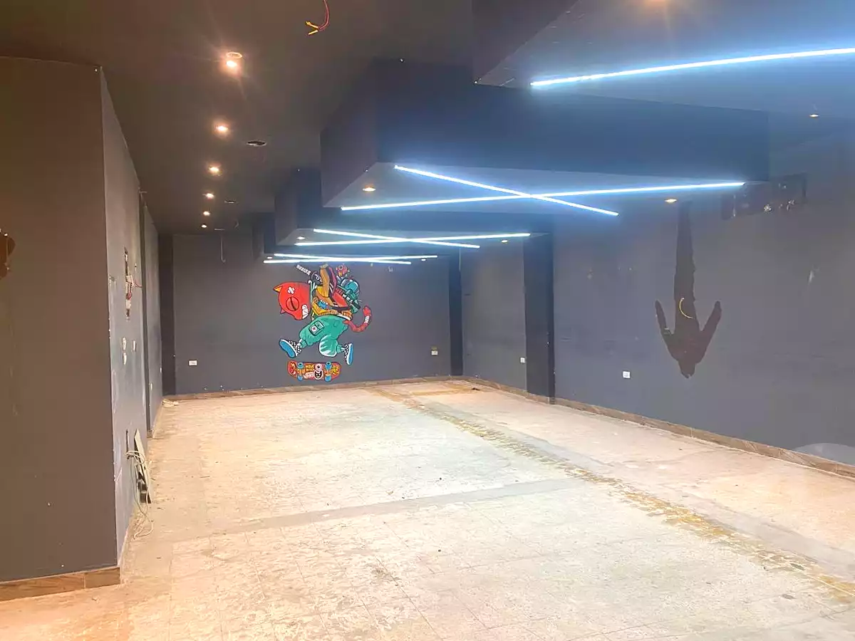 https://aqarmap.com.eg/en/listing/7130029-for-sale-cairo-new-cairo-first-settlement-mhwr-mstfy-kml