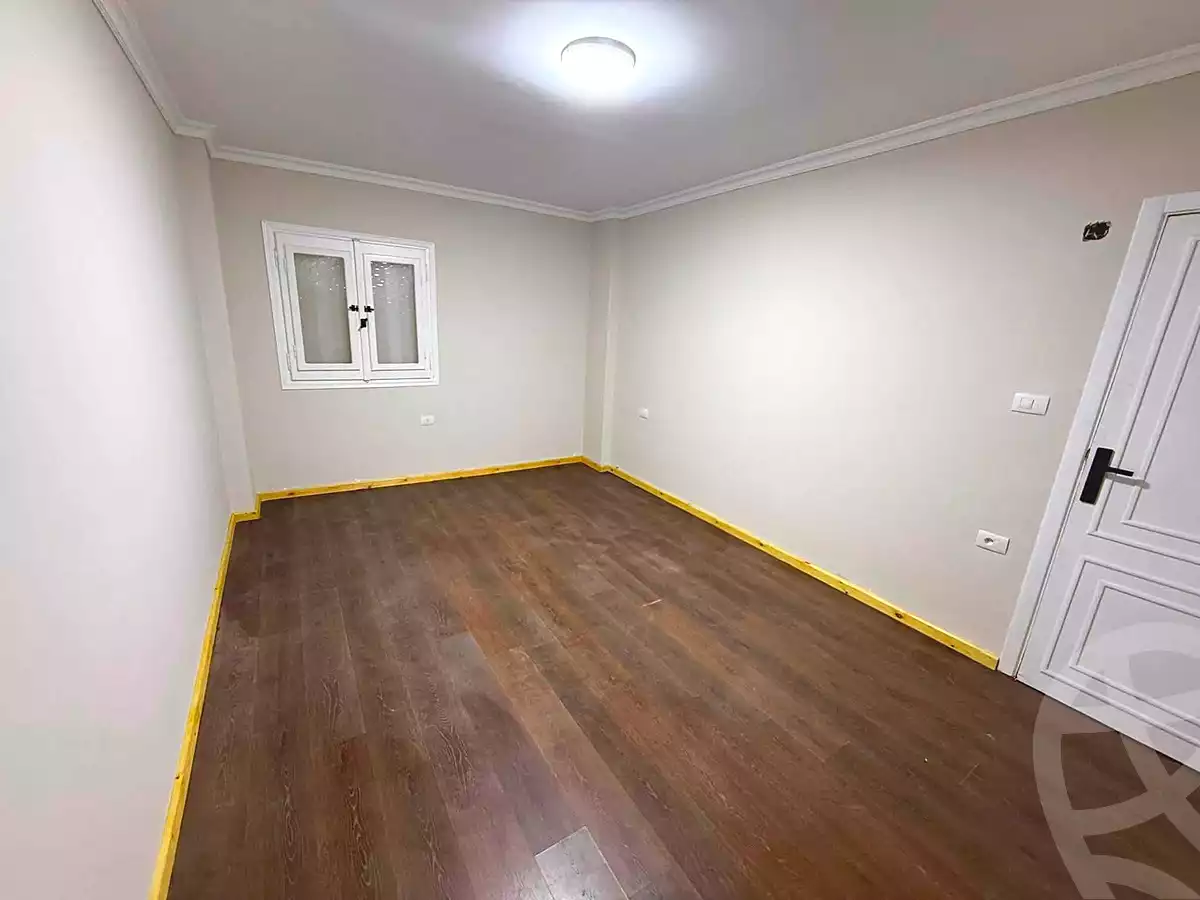 https://aqarmap.com.eg/en/listing/7130114-for-sale-cairo-helwan-helwan-el-sharkeya-khesro-basha-st