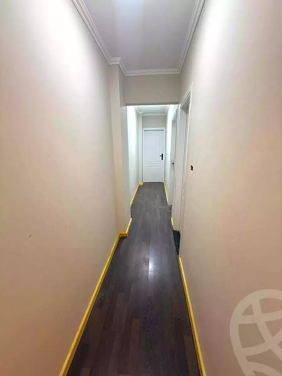 https://aqarmap.com.eg/ar/listing/7130295-for-sale-cairo-helwan-helwan-el-sharkeya-khesro-basha-st