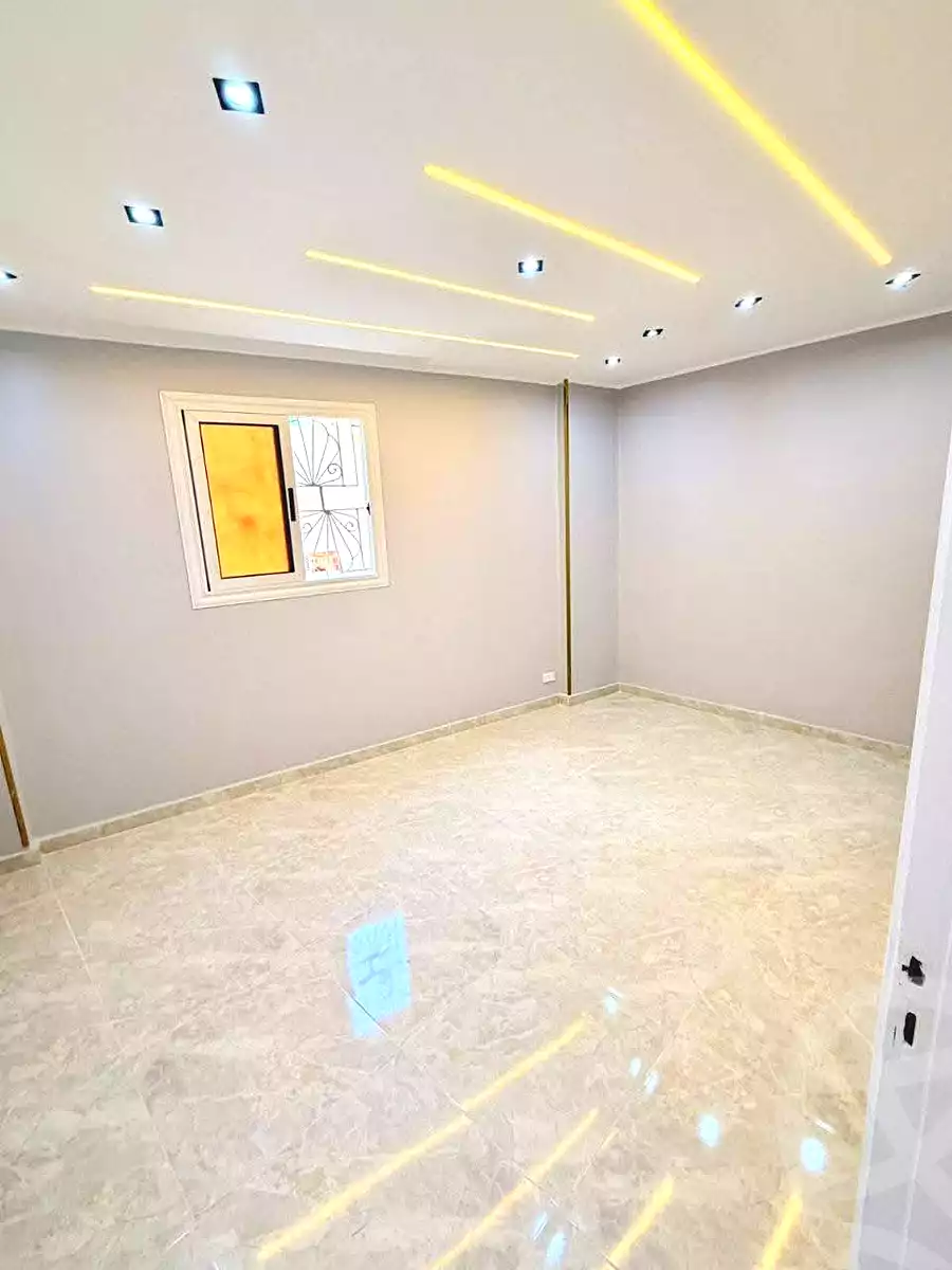 https://aqarmap.com.eg/en/listing/7130325-for-sale-alexandria-el-asafra-shr-45