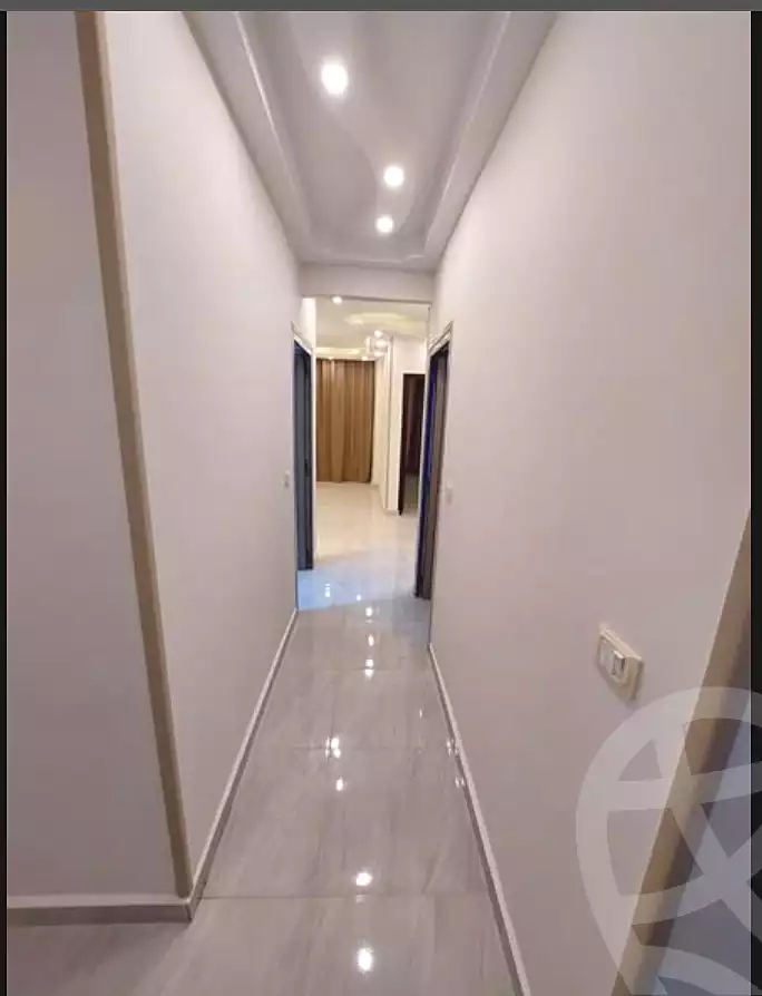 https://aqarmap.com.eg/ar/listing/7130366-for-sale-cairo-helwan-helwan-el-sharkeya-saleh-sobhy-st