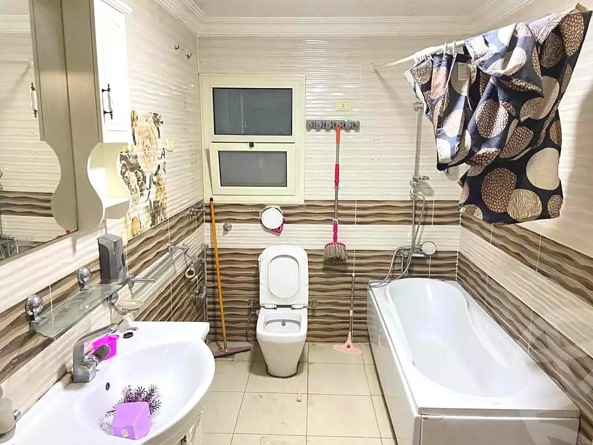 https://aqarmap.com.eg/en/listing/7130383-for-sale-cairo-ain-shams-el-naam-shahin-st