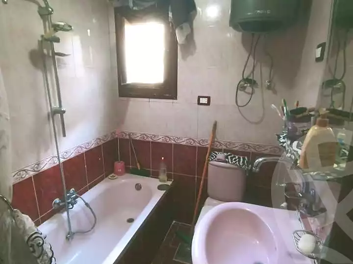 https://aqarmap.com.eg/ar/listing/7130388-for-sale-alexandria-lsywf-el-falki