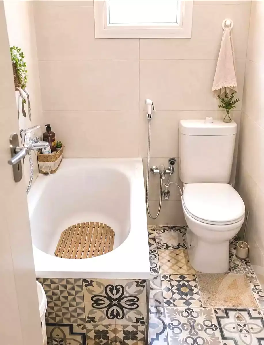 https://aqarmap.com.eg/ar/listing/7130558-for-sale-alexandria-sydy-bshr-sydy-bshr-bhry-shr-khld-bn-lwlyd