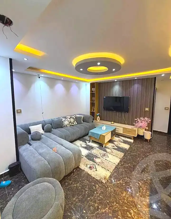 https://aqarmap.com.eg/en/listing/7130571-for-sale-alexandria-al-agamy-lbytsh-bianchiii