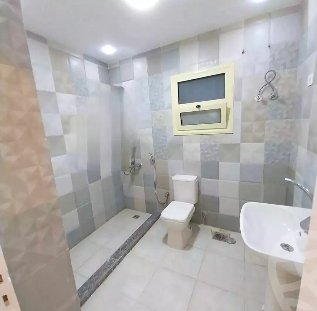 https://aqarmap.com.eg/ar/listing/7130618-for-sale-alexandria-al-agamy-lbytsh-bianchiii