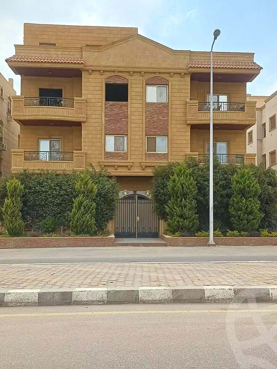 https://aqarmap.com.eg/en/listing/7130628-for-sale-cairo-new-cairo-el-banafsg-el-banafsag-1-abd-el-hameed-gawdat-el-sahar-st