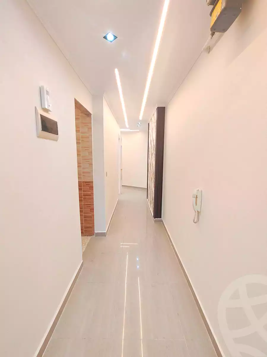 https://aqarmap.com.eg/en/listing/7130638-for-sale-alexandria-el-mandara-shr-jml-bd-lnsr