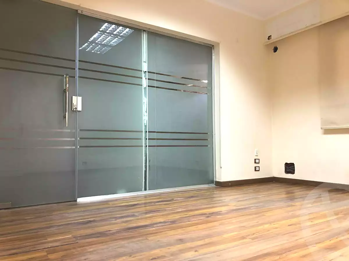 https://aqarmap.com.eg/en/listing/7130739-for-rent-cairo-heliopolis-heliopolis-square-shr-lhjz