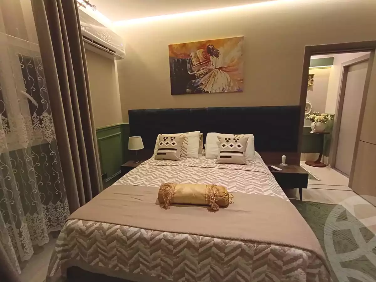 https://aqarmap.com.eg/ar/listing/7130840-for-rent-cairo-el-sheikh-zayed-city-compounds-el-khamayel