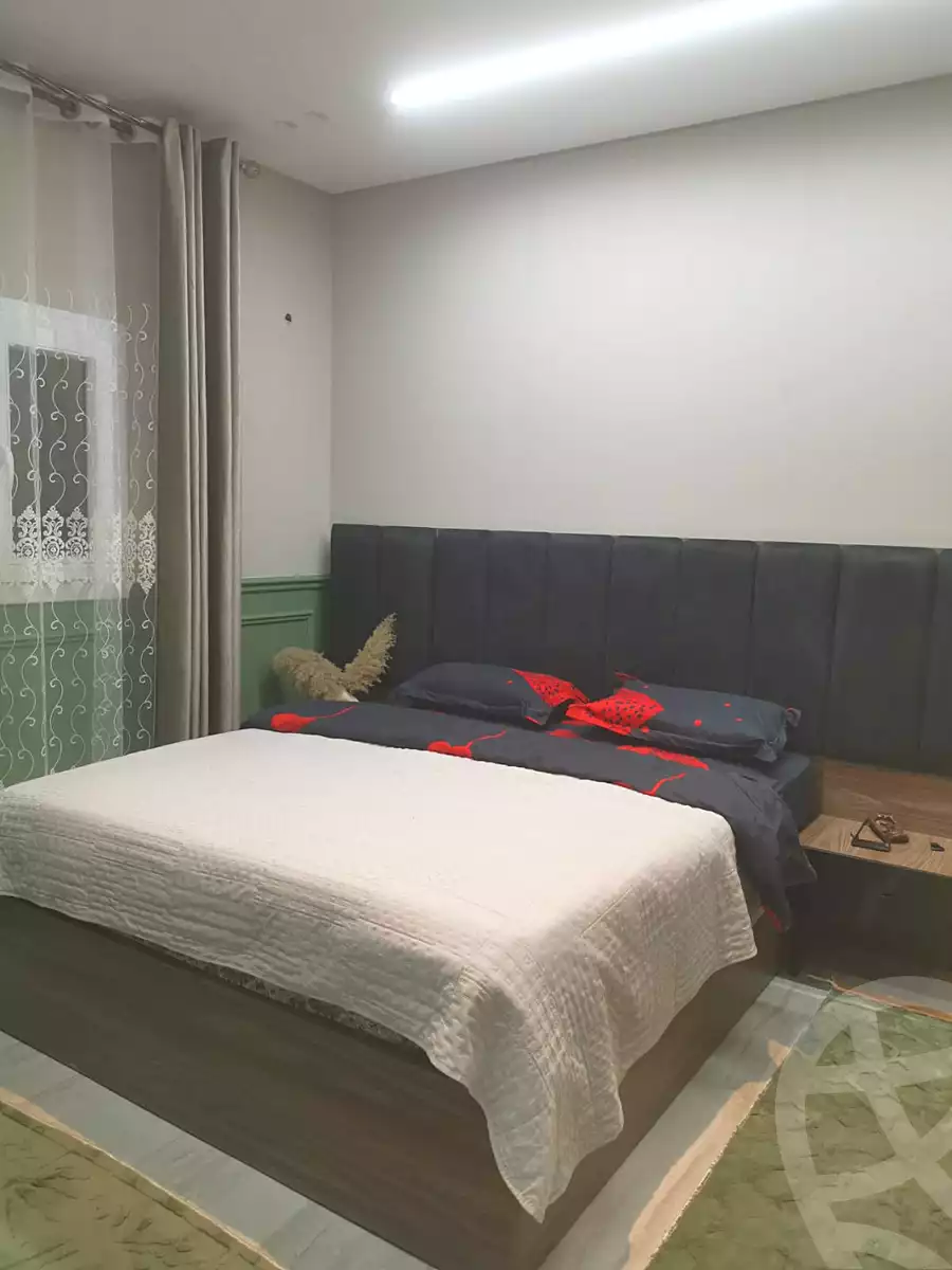 https://aqarmap.com.eg/ar/listing/7130840-for-rent-cairo-el-sheikh-zayed-city-compounds-el-khamayel