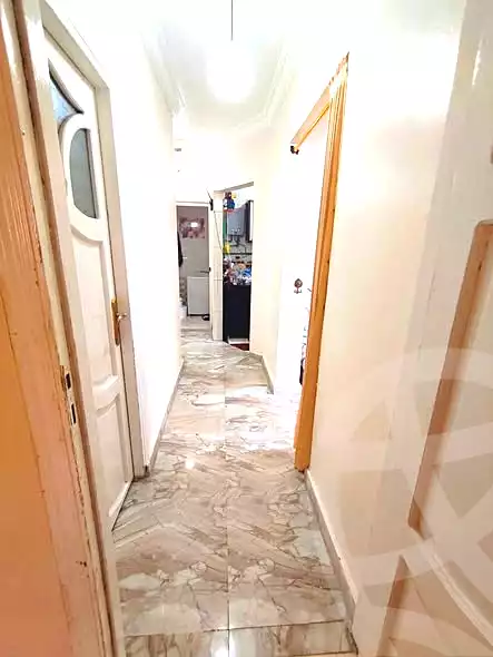 https://aqarmap.com.eg/ar/listing/7130858-for-rent-alexandria-el-asafra-l-sfr-bhry