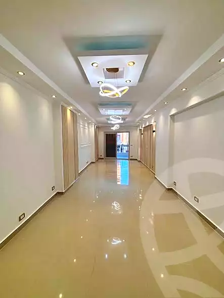 https://aqarmap.com.eg/ar/listing/7130892-for-sale-alexandria-sydy-bshr-sydy-bshr-bhry-shr-mhmwd-l-yswy